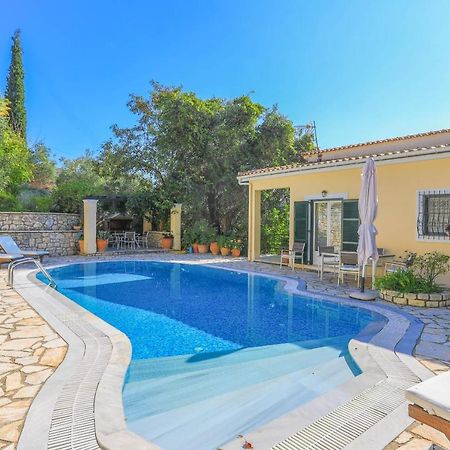 Villa Natasha Katavolos Ngoại thất bức ảnh