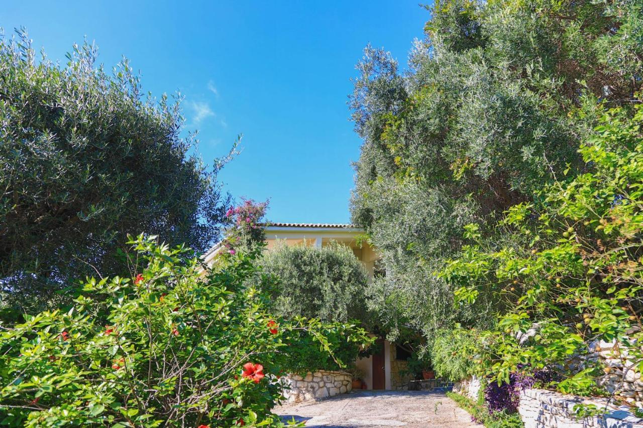 Villa Natasha Katavolos Ngoại thất bức ảnh